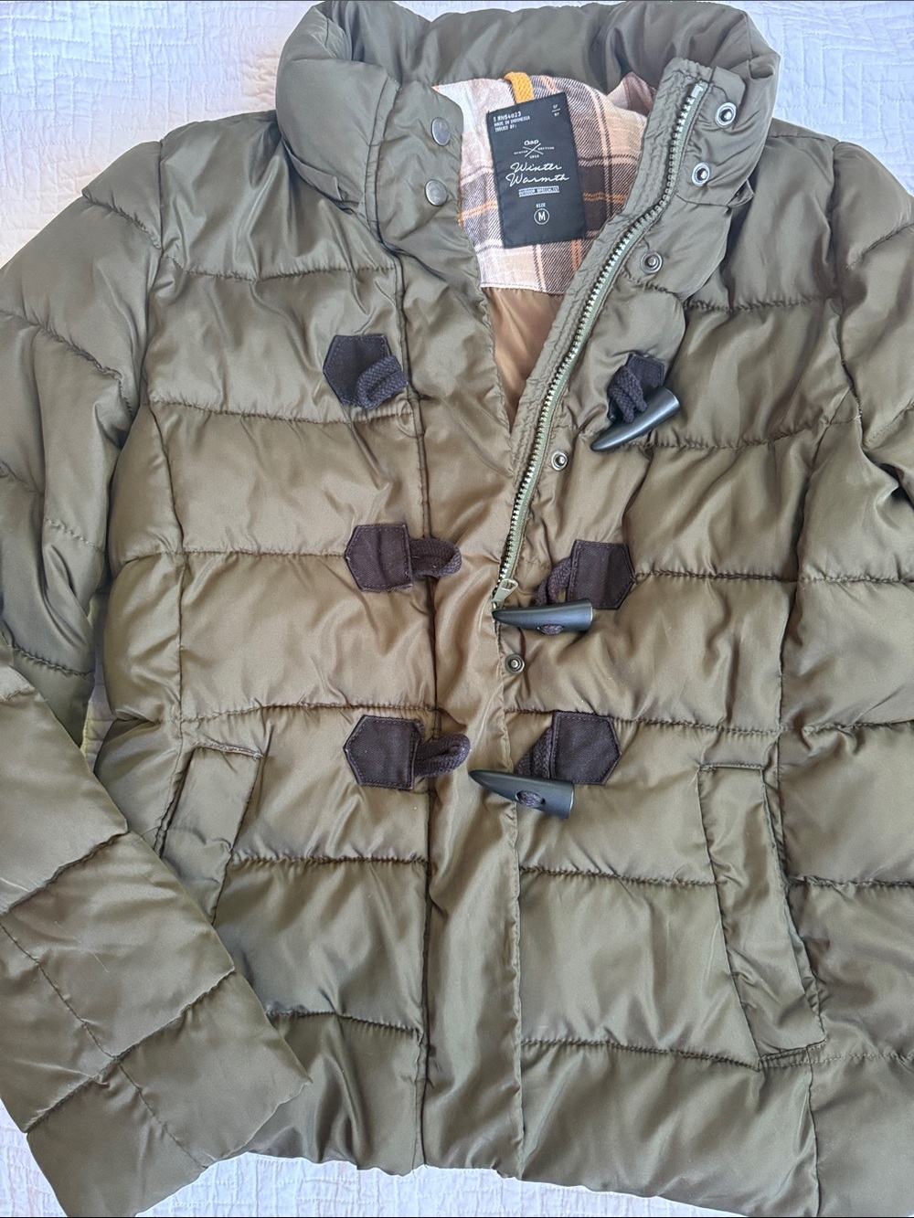 GAP Olive Green Quilted Puffer Jacket with Toggle Closures
